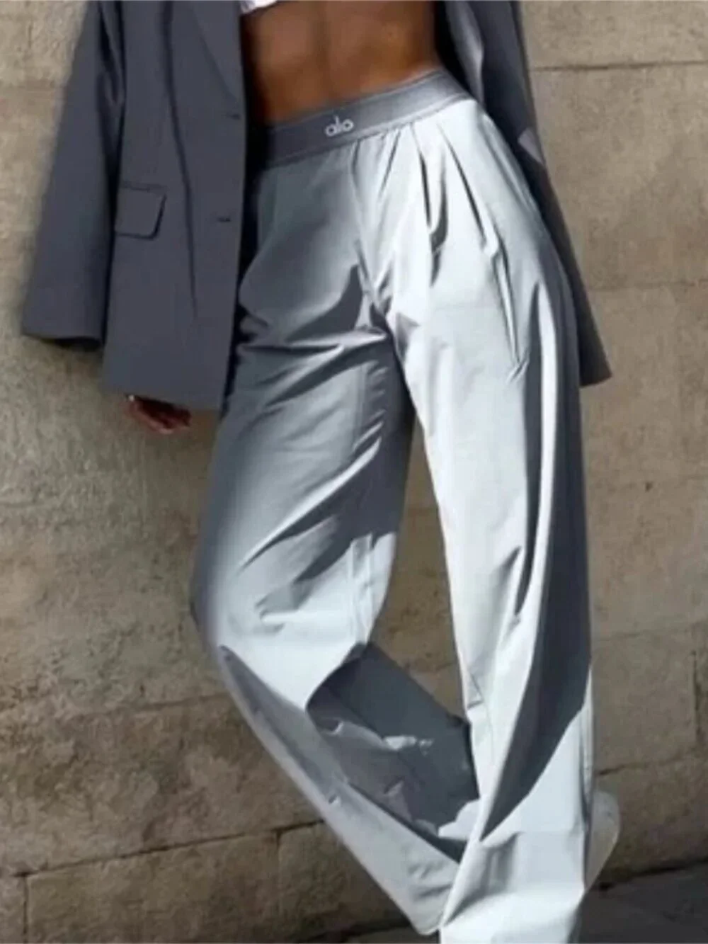 Alo Yoga Steel Gray Suit Up Trouser🌻Regular 30